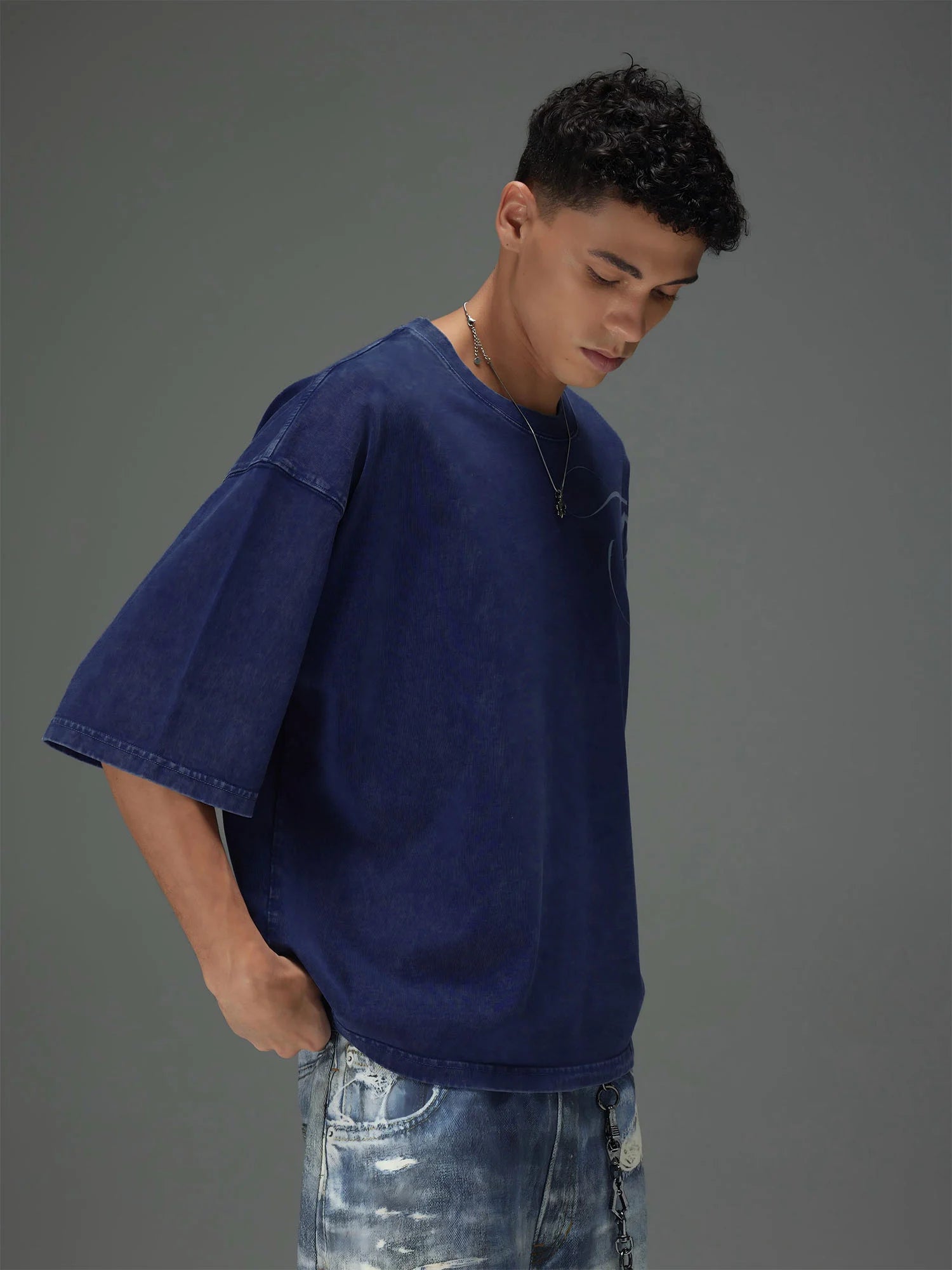 Shoulder Trace Boxy Tee